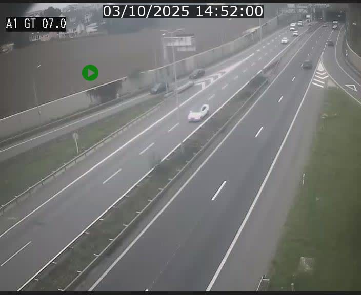 Traffic live webcam Luxembourg Cents - A1 direction Kirchberg - BK 7