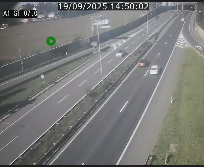 Traffic live webcam Luxembourg Cents - A1 direction Kirchberg - BK 7