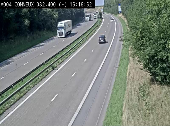 Webcam sur l'E411 avant les sorties 20 menant à Ciney, Dinant et Achêne. Vue orientée vers Namur