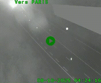 Caméra routière sur l'autoroute A20 à Saint-Pardoux-l'Ortigier, à la jonction avec l'A89. Vue orientée vers Paris