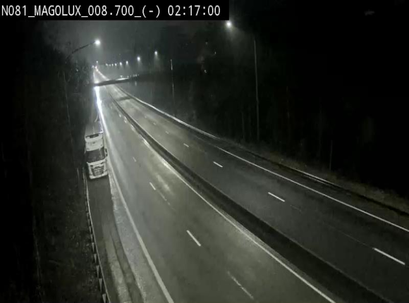 Webcam sur la N81 (E411) à hauteur de la jonction avec la N883. Vue orientée vers Arlon
