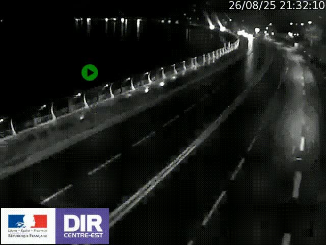 Webcam sur le quai Parjot à Vienne, aux Portes de Lyon, sur la Nationale 7, à la jonction avec le boulevard du Rhône-nord (D1407), caméra orientée vers Lyon