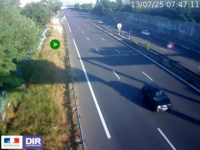 Webcam à Bron sur l'A43 à la jonction avec le boulevard périphérique de Lyon (D383). Vue orientée vers Lyon