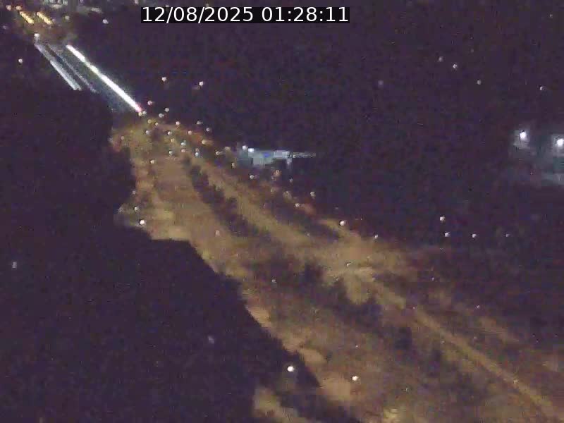 Webcam sur l'avenue John Fitzgerald Kennedy (N51) avec vue sur le Pont rouge (Pont Grande Duchesse Charlotte), l'arrêt Pfaffenthal et l'entrée du quartier Kirchberg