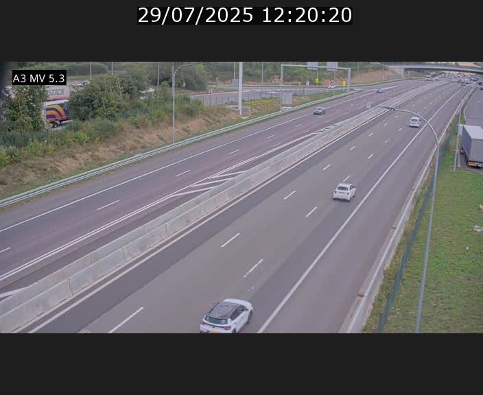 Webcam à l'Aire de Berchem au Luxembourg sur l'A3. Vue orientée vers la France