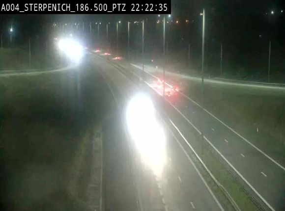 Webcam E411 à Sterpenich en Belgique près de la frontière du Luxembourg. Vue orientée vers Bruxelles