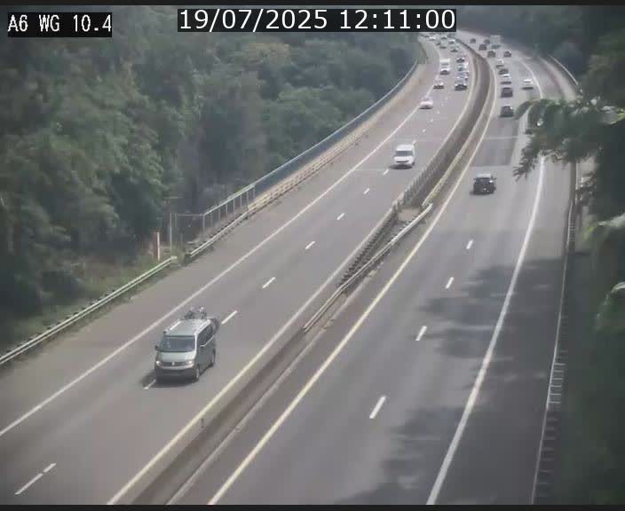 Traffic live webcam Luxembourg Mamer - A6 - BK 10.4 - direction Luxembourg/France/Allemagne