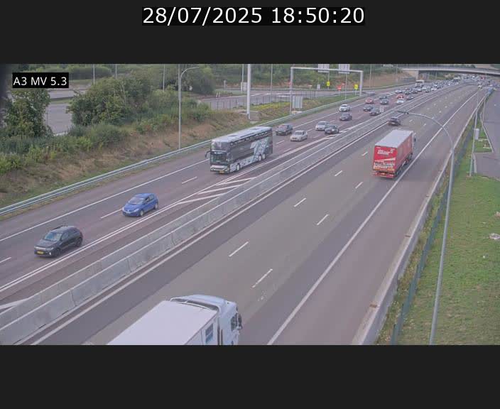 Webcam à l'Aire de Berchem au Luxembourg sur l'A3. Vue orientée vers la France