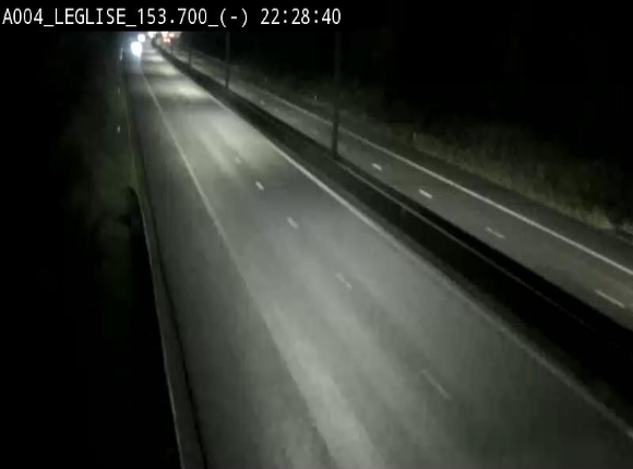 Webcam autoroute A4 (E411-E25) à Léglise, avant la jonction avec la N40. Vue orientée vers Bruxelles