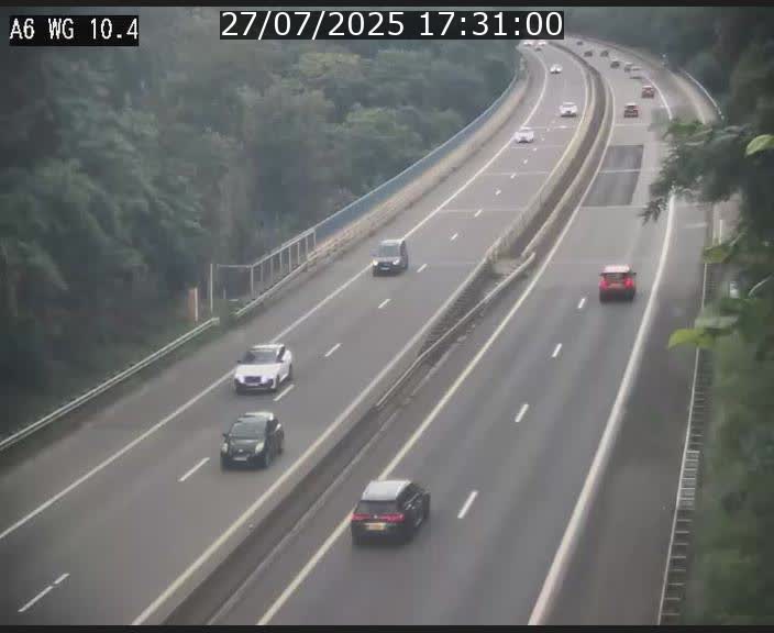 Traffic live webcam Luxembourg Mamer - A6 - BK 10.4 - direction Luxembourg/France/Allemagne