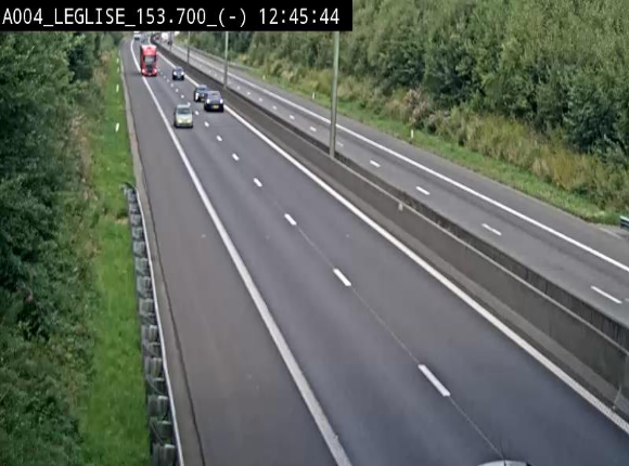 Webcam autoroute A4 (E411-E25) à Léglise, avant la jonction avec la N40. Vue orientée vers Bruxelles
