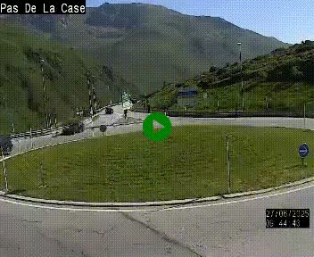 Webcam sur la N22 au niveau du poste frontière entre la France et Andorre à proximité de Pas de la Case à plus de 2000 mètres d'altitude