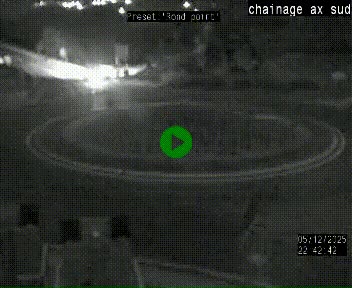 Webcam au nord d'Ax-les-Thermes au niveau de l'aire de chaînage de la N20. Vue orientée vers les Pyrénées, en direction de Pas de la Case