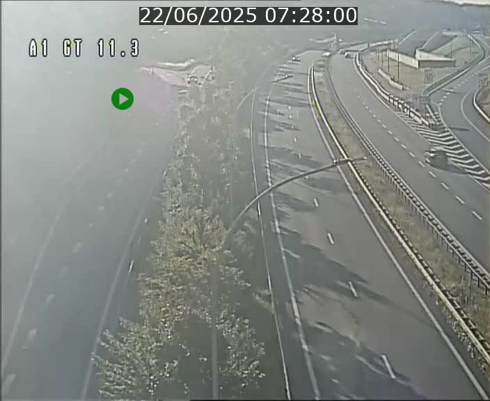 Traffic live webcam Luxembourg Senningerberg - A1 direction Allemagne - BK 11.3