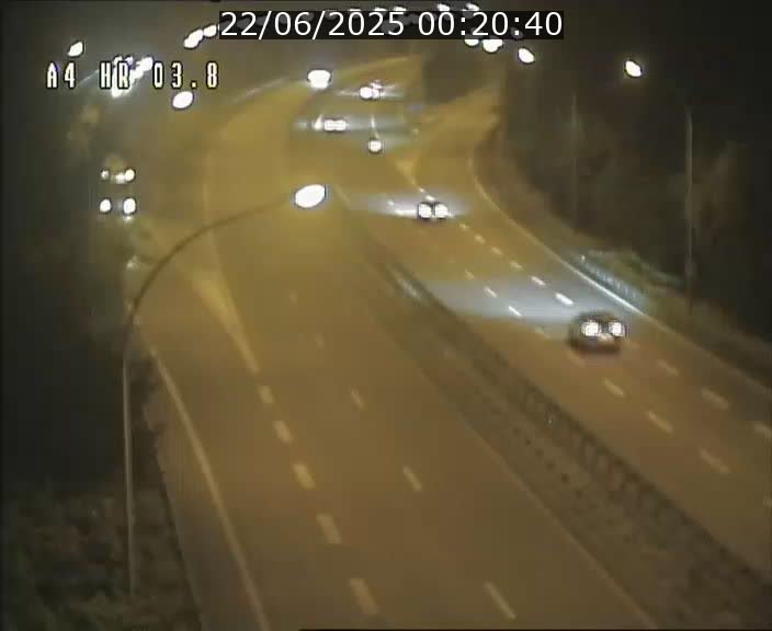 Webcam traffic A4 Luxembourg - BK 3.8 - Leudelange (direction Esch sur Alzette)