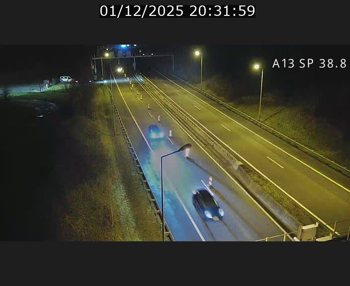 Webcam autoroute A13 à l'entrée ouest du tunnel Markusbierg à Schengen. Vue orientée vers le tunnel et l'Allemagne