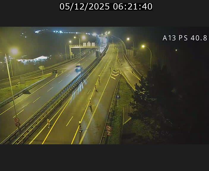Webcam autoroute A13 à la sortie est du tunnel Markusbierg à Schengen. Vue sur le pont de la Moselle, vers l'Allemagne
