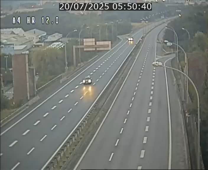 Traffic live webcam Luxembourg Jonction Foetz - A4 - BK 12.0 - direction Esch sur Alzette