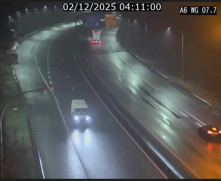 Traffic live webcam Luxembourg - Bridel - A6 - BK 7.7 - direction Belgique