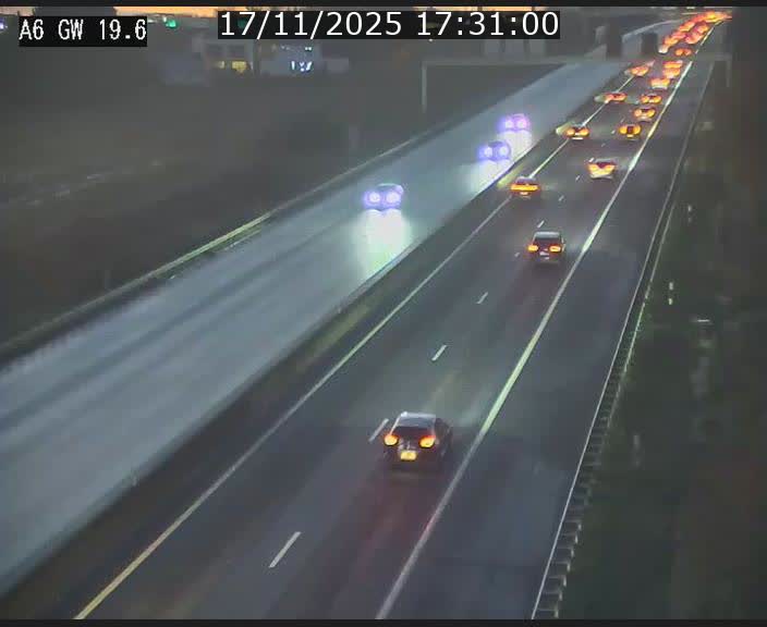 Traffic live webcam Luxembourg - Steinfort - A6 - BK 19.6 - direction Belgique