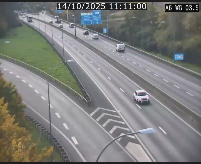 Traffic live webcam Luxembourg - Croix de Cessange - A6 - BK 3.5 - direction France/Allemagne