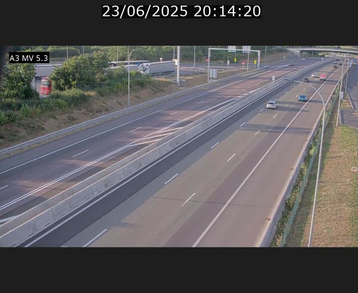 Webcam à l'Aire de Berchem au Luxembourg sur l'A3. Vue orientée vers la France