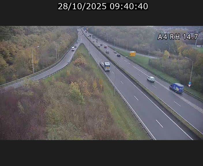 Traffic live webcam Luxembourg Jonction Lankelz - A4 - BK 14.7 - direction Luxembourg