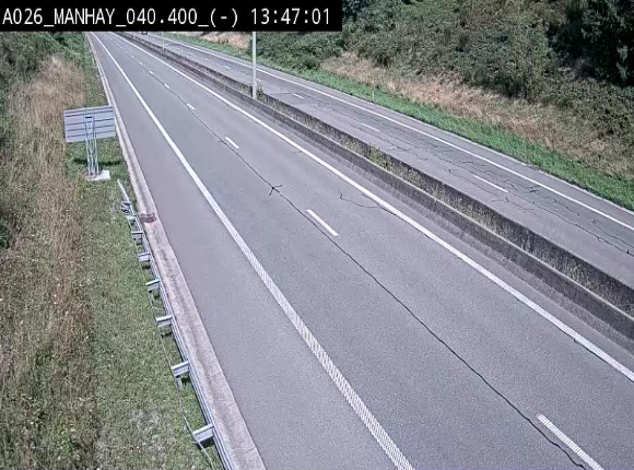 Webcam autoroute A26/E25 à hauteur de Manhay, après la jonction avec la N651 en direction de Liège - BK 40.4
