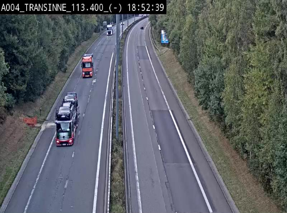 Caméra trafic E411 (A4) - Transinne direction Namur - BK 113.425