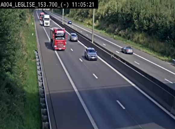 Webcam autoroute A4 (E411-E25) à Léglise, avant la jonction avec la N40. Vue orientée vers Bruxelles