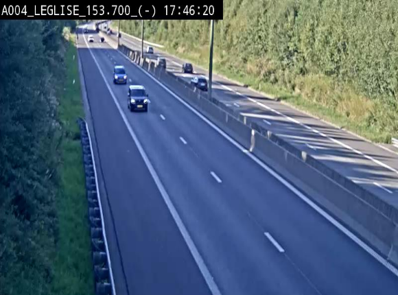 Webcam autoroute A4 (E411-E25) à Léglise, avant la jonction avec la N40. Vue orientée vers Bruxelles