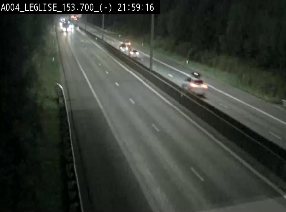 Webcam autoroute A4 (E411-E25) à Léglise, avant la jonction avec la N40. Vue orientée vers Bruxelles