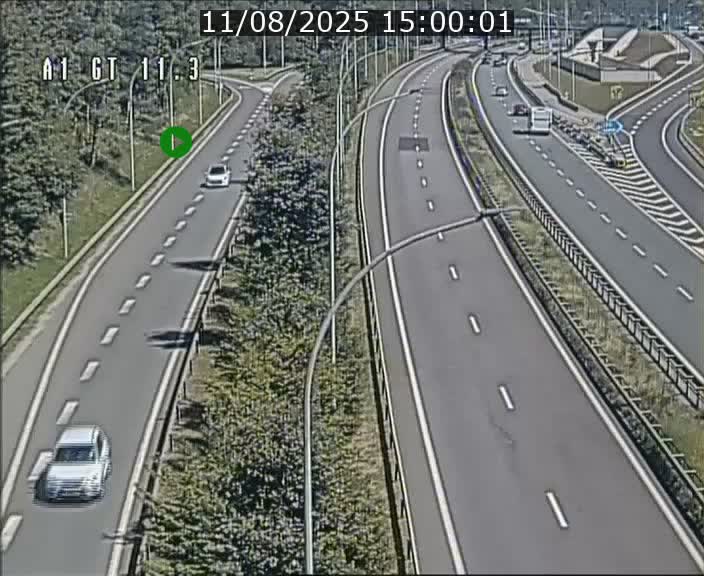 Traffic live webcam Luxembourg Senningerberg - A1 direction Allemagne - BK 11.3