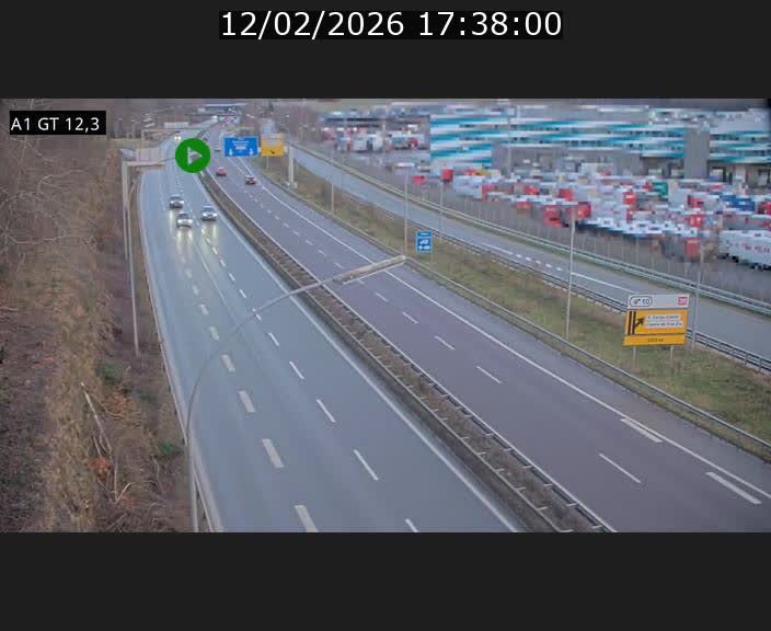 Traffic live webcam Luxembourg Senningerberg - A1 direction Allemagne - BK 12.3
