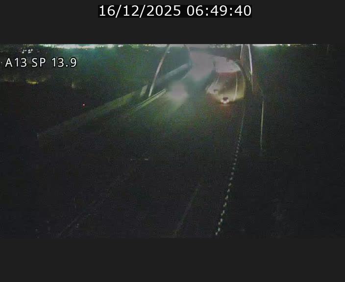 Traffic live webcam Luxembourg Kayl - A13 direction Esch-sur-Alzette/Luxembourg-ville - BK 13.9