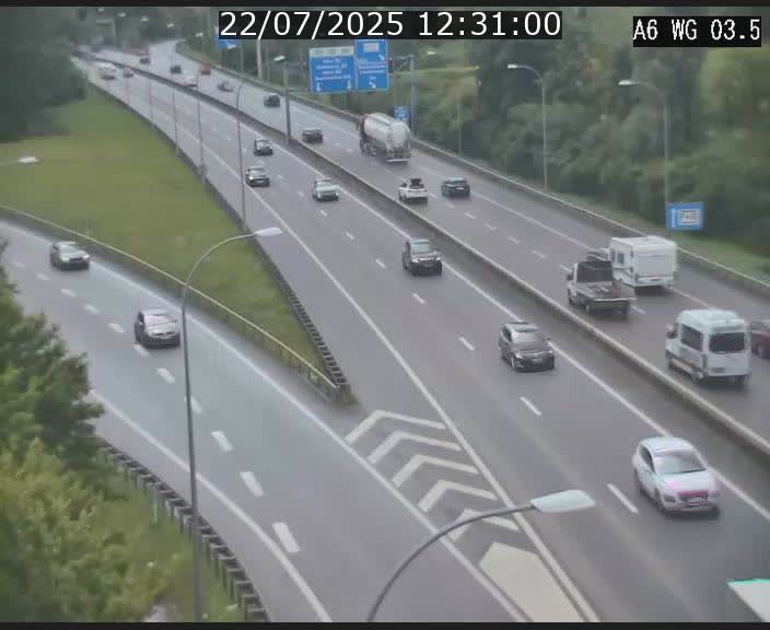 Traffic live webcam Luxembourg - Croix de Cessange - A6 - BK 3.5 - direction France/Allemagne