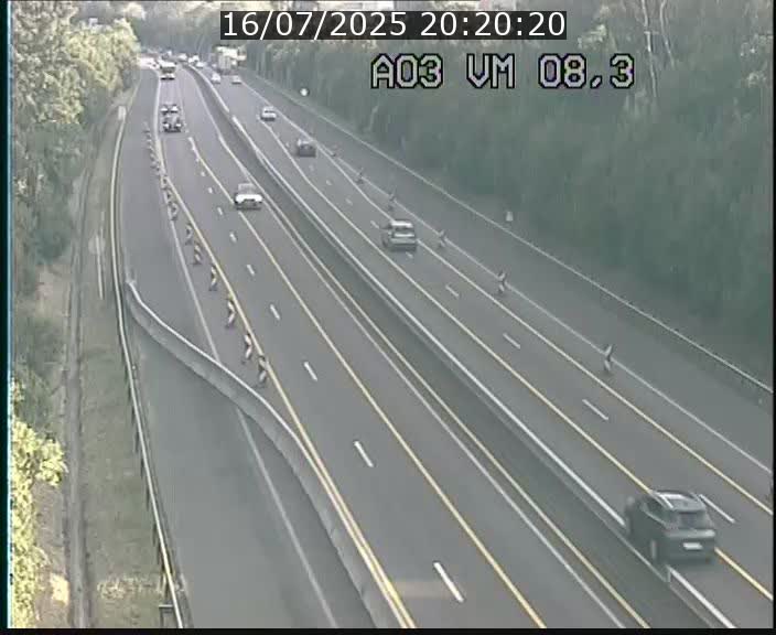 Traffic live webcam Luxembourg Bettembourg - A3 - BK 8.3 - direction France