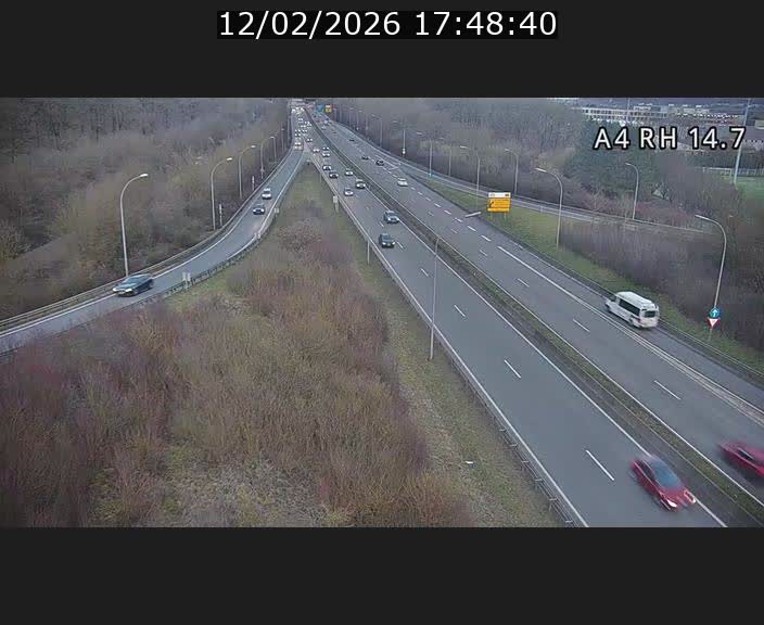 Traffic live webcam Luxembourg Jonction Lankelz - A4 - BK 14.7 - direction Luxembourg