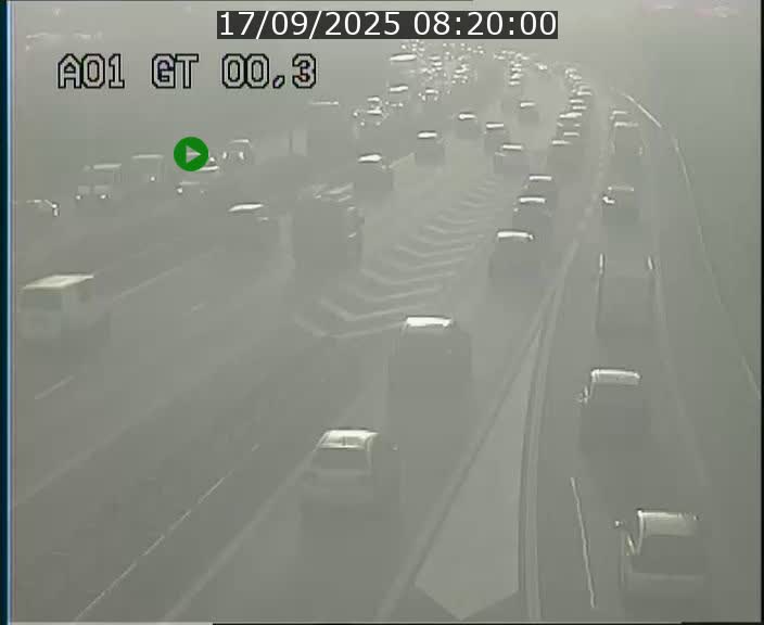 Traffic live webcam Luxembourg Croix de Gasperich - A1 direction Kirchberg - BK 0.3
