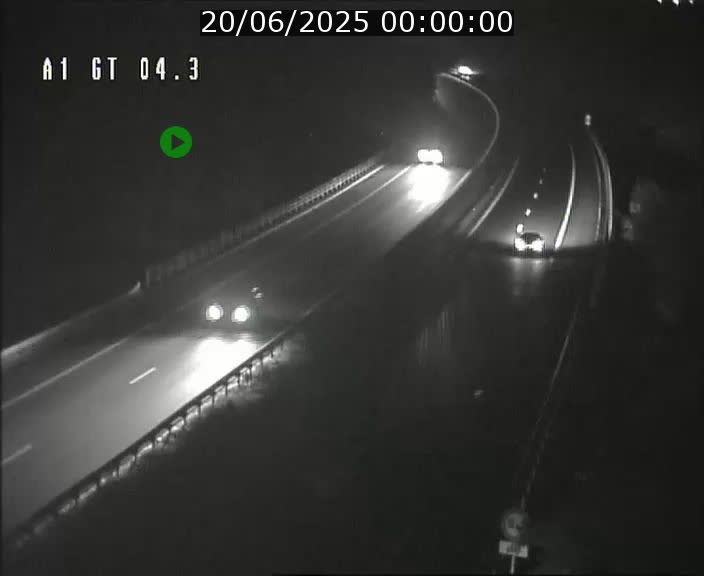 Traffic live webcam Luxembourg Itzig - A1 direction Sandweiler - BK 4.3