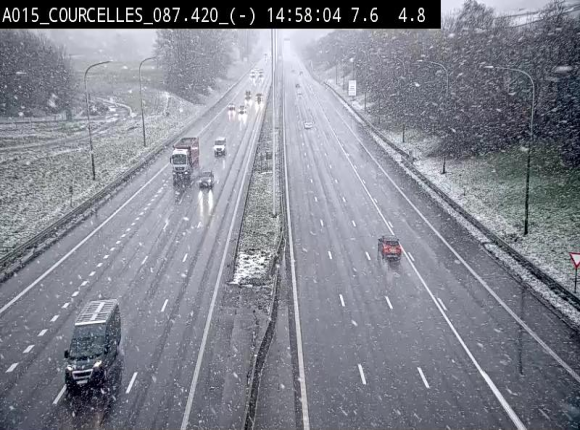 Webcam autoroute Belgique - Viesville - E42 direction Mons - BK 84.35