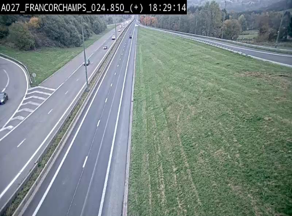 Caméra autoroutière à proximité du circuit de Spa-Francorchamps à Stavelot sur l'A27/E42