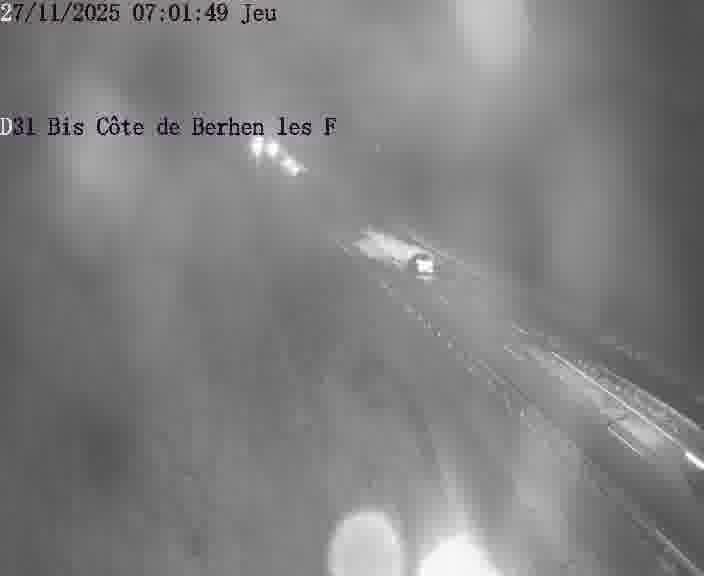Webcam de surveillance sur D31bis (France) à Behren-lès-Forbach, cadrée vers Sarreguemines, proposant une information routière utile aux déplacements quotidiens.