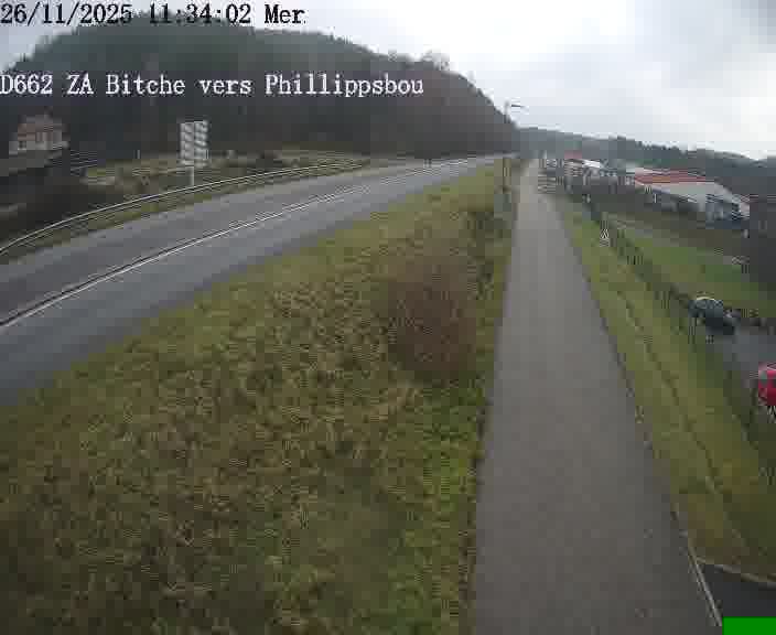 Caméra de trafic sur D662 (France) à Bitche, orientée vers Phillippsbourg, permettant d’évaluer fluidité, incidents et densité automobile.