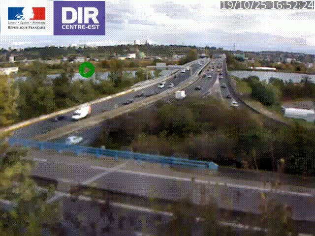 Clone of Caméra de circulation sur A7 à Lyon Perrache vers Marseille, le long du Rhône