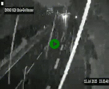 Webcam routière à hauteur de Bois-Guillaume en périphérie de Rouen. Vue orientée vers Rouen