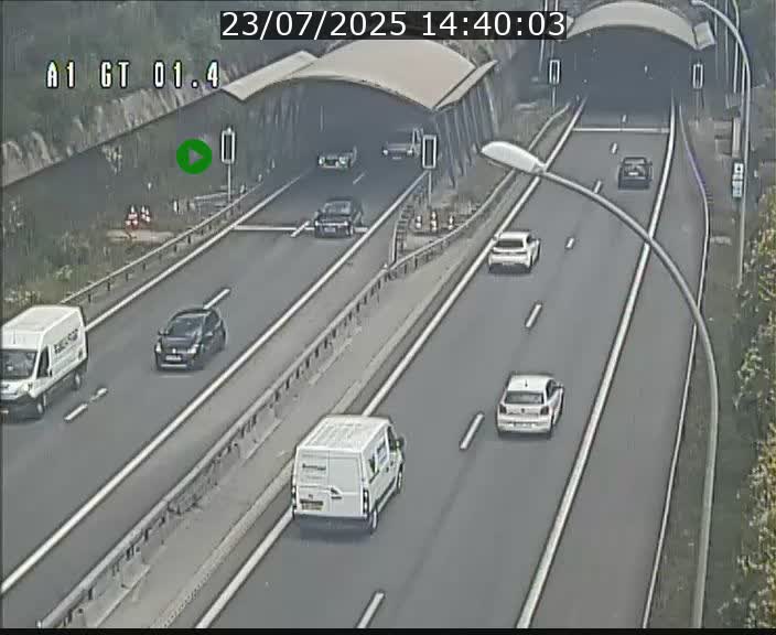 Traffic live webcam Luxembourg Hesperange - A1 direction Kirchberg - BK 1.4