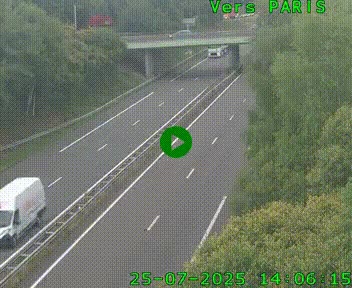 Caméra routière sur l'autoroute A20 au nord de Limoges, à la jonction avec la N520. Vue orientée vers Paris