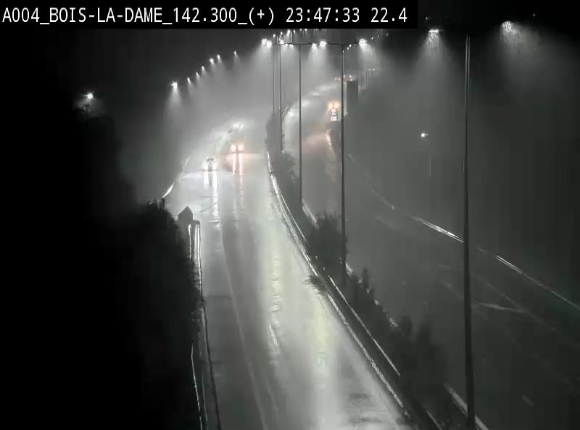 Webcam située entre la sortie 29 Neufchâteau et la jonction avec l'E25 en direction de Liège et Luxembourg
