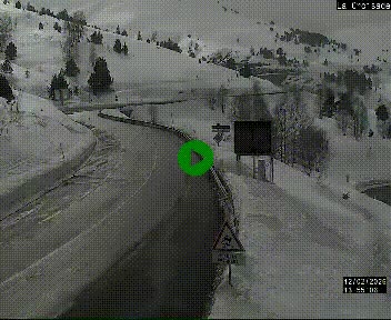 Webcam au carrefour de la croisade, à la jonction entre la N22 et la N320, avant le poste de douane franco-andorrane. Webcam à 1790 mètres d'altitude